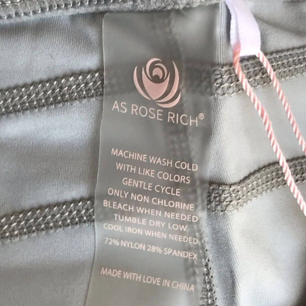 High Waist Biker Shorts Gray Women's size Large Pockets 9" Inseam Soft - Picture 13 of 15